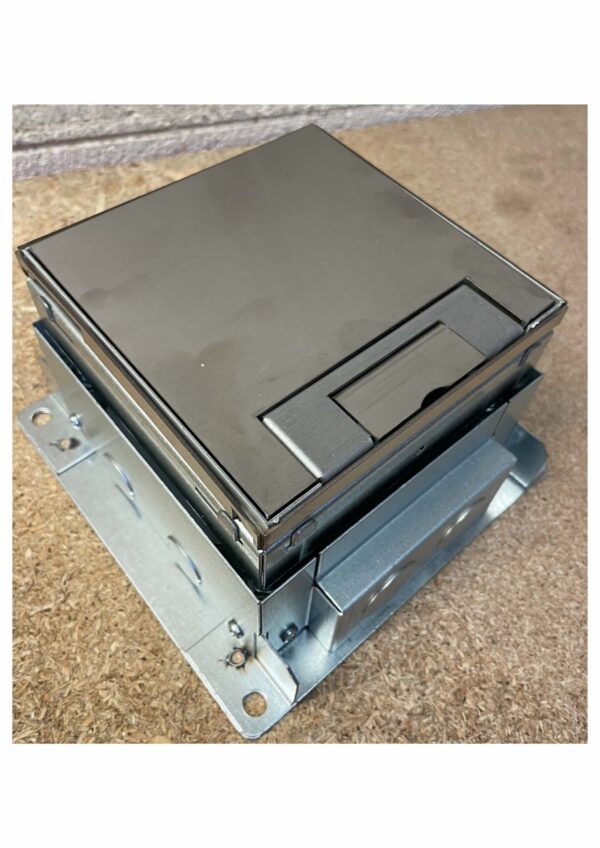 CMS1010SS Stainless steel Mini Screed floor box - Image 5