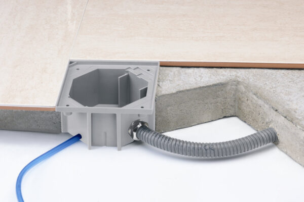 KSE46U/23/72 Stainless steel - 13amp socket - Cat6 Data - Image 2
